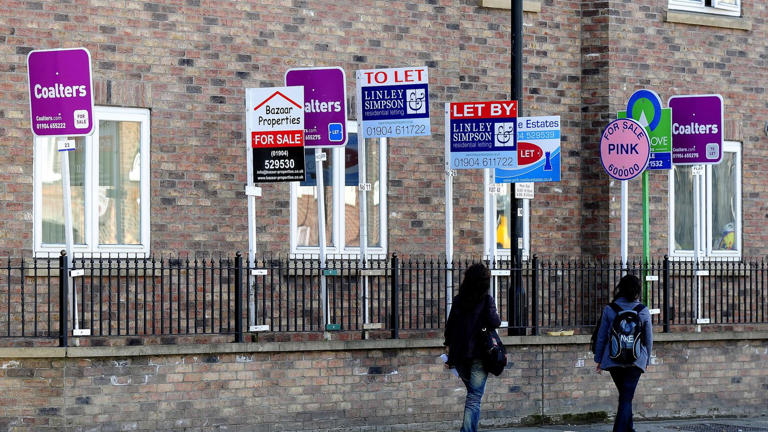 House Prices Rise Higher Than Expected in January 